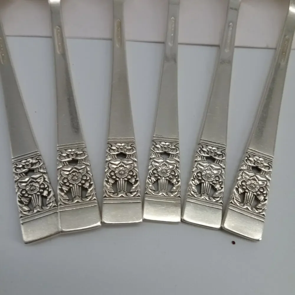 8X Tbsp Oneida CORONATION Silverplate Table Spoons Flatware